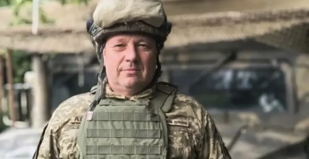 Боєць із Дніпра Михайло Корсун удостоєний звання Героя України Боєць із Дніпра Михайло Корсун удостоєний звання Героя України