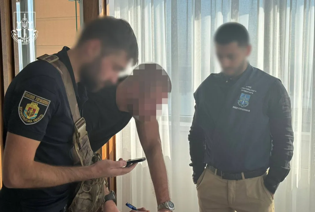 На Дніпропетровщині ліквідували міжнародну мережу шахрайських кол-центрів