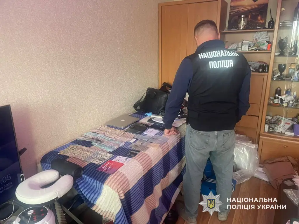 У Дніпрі викрили групу наркоторговців: щомісячні прибутки сягали мільйона гривень