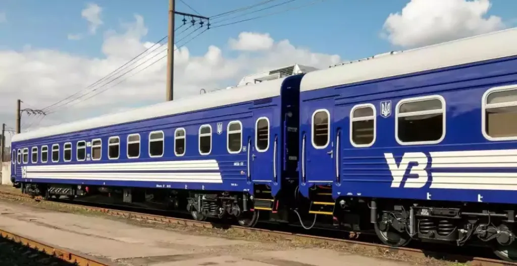 Укрзалізниця скоротила маршрути кількох приміських поїздів на Дніпропетровщині Укрзалізниця скоротила маршрути кількох приміських поїздів на Дніпропетровщині