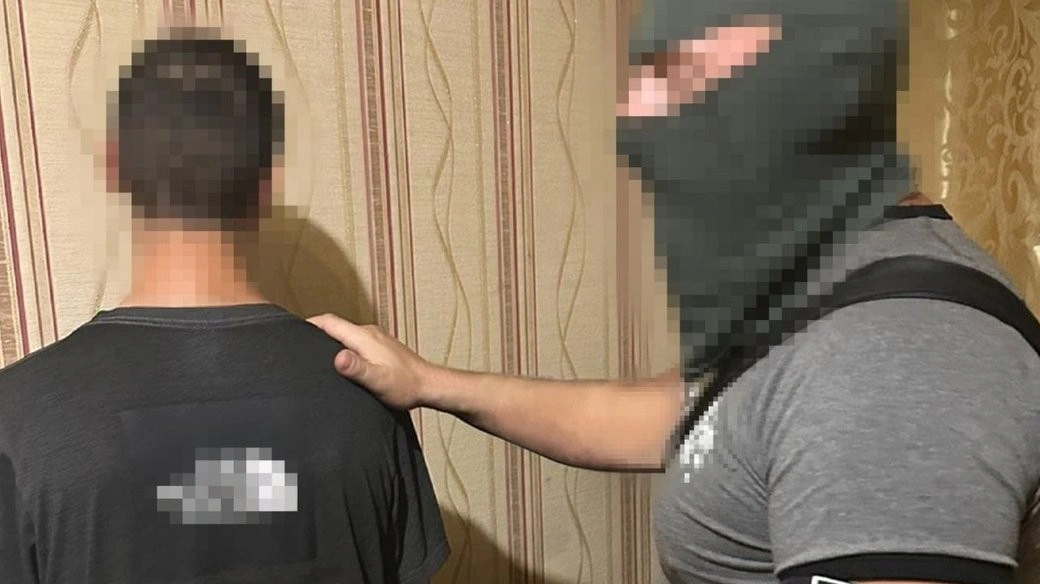 У Дніпрі затримали студента, підозрюваного у підготовці теракту на користь РФ У Дніпрі затримали студента, підозрюваного у підготовці теракту на користь РФ
