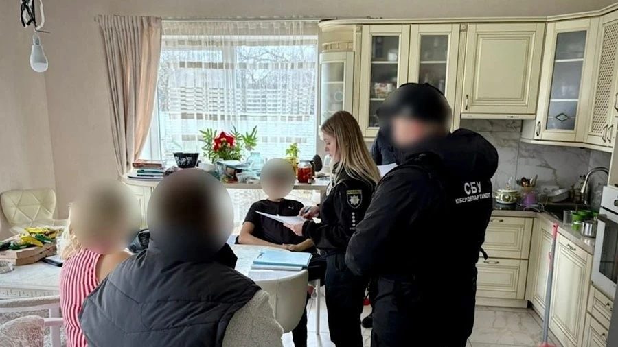 У Дніпрі викрили схему впливу на висновки ВЛК за 10 тисяч доларів У Дніпрі викрили схему впливу на висновки ВЛК за 10 тисяч доларів