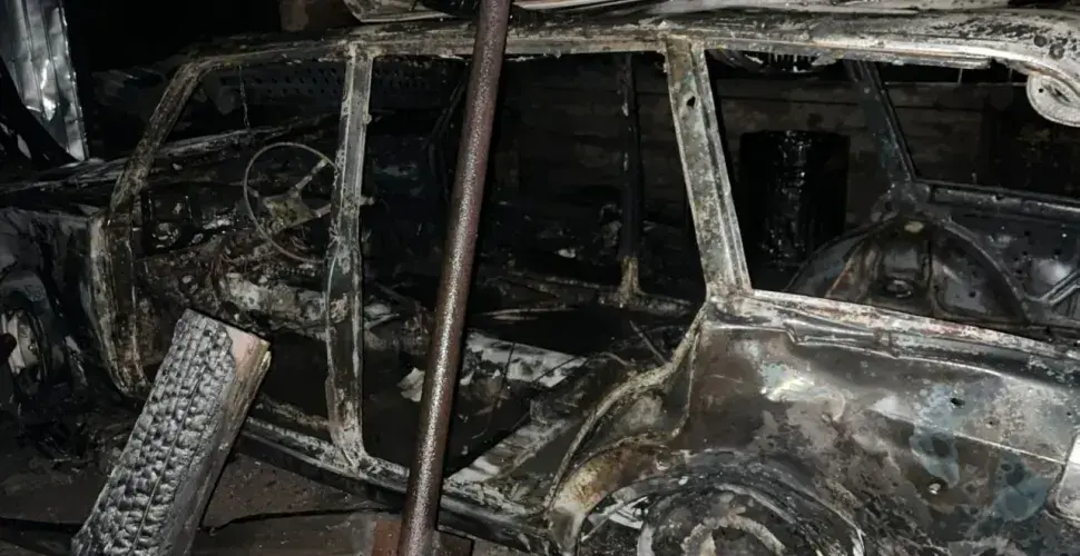 Поліція фіксує наслідки чергових російських ударів по Дніпру та Нікопольському району Поліція фіксує наслідки чергових російських ударів по Дніпру та Нікопольському району