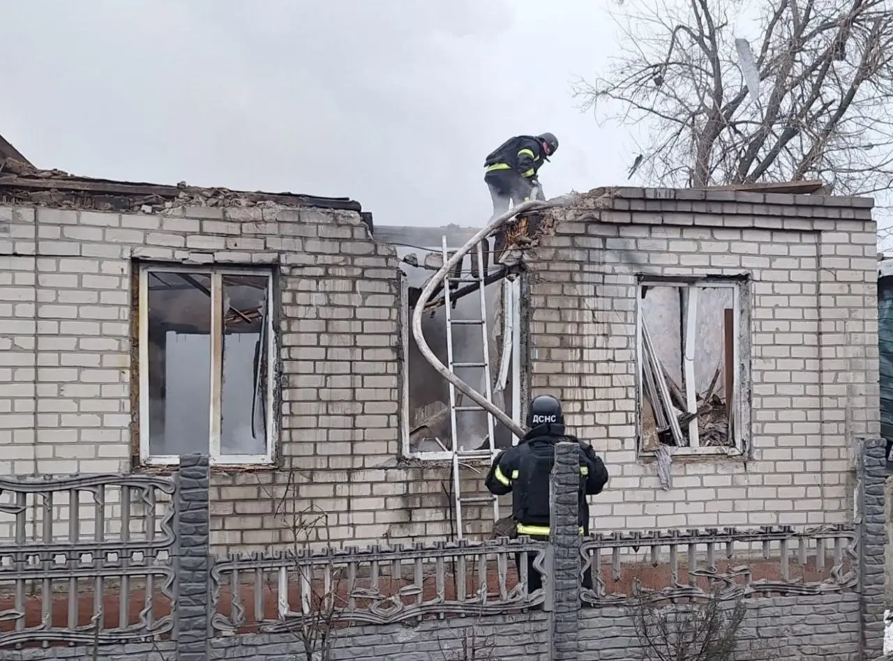На Дніпропетровщині масовані атаки: FPV-дрони та артилерія завдали руйнувань На Дніпропетровщині масовані атаки: FPV-дрони та артилерія завдали руйнувань