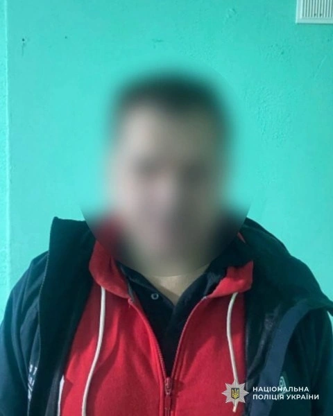 У Дніпрі затримали чоловіка, який витратив чужі гроші після знаходження гаманця У Дніпрі затримали чоловіка, який витратив чужі гроші після знаходження гаманця