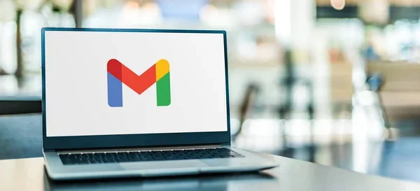 Як вийти з облікового запису Google на комп’ютері та смартфоні