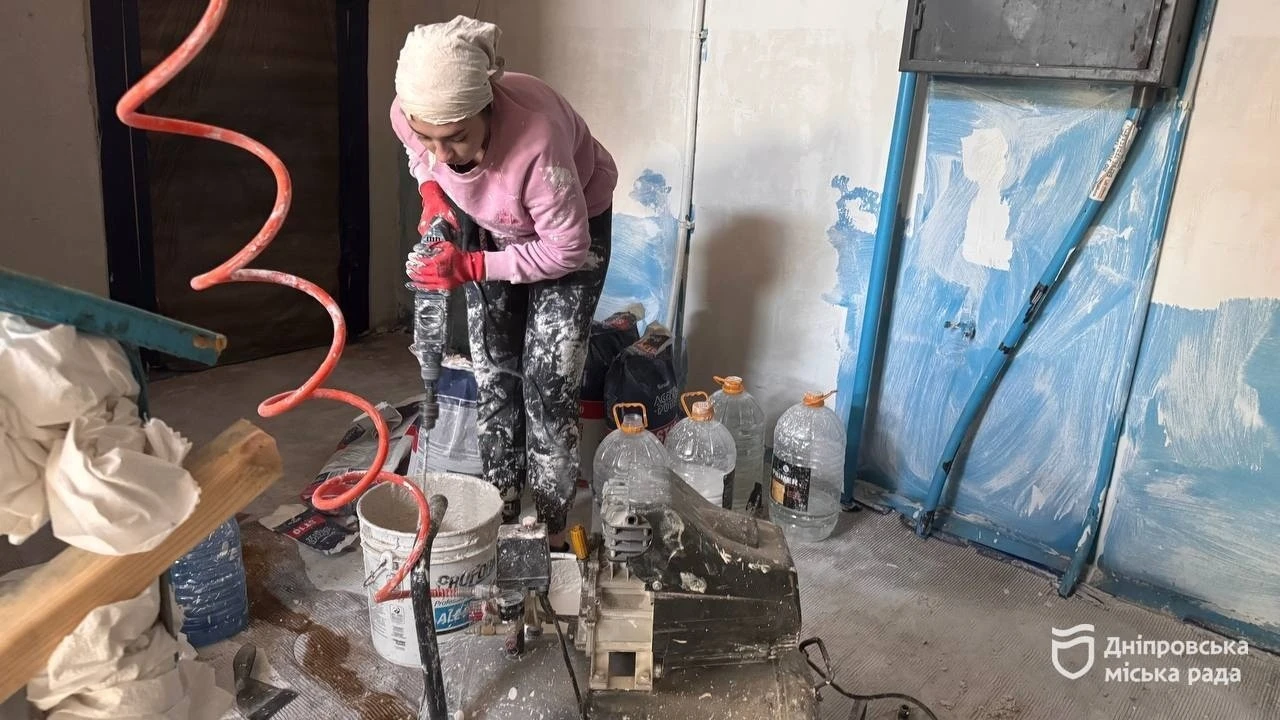 У Дніпрі масштабують ремонти у житловому секторі: як оновлюють під’їзди