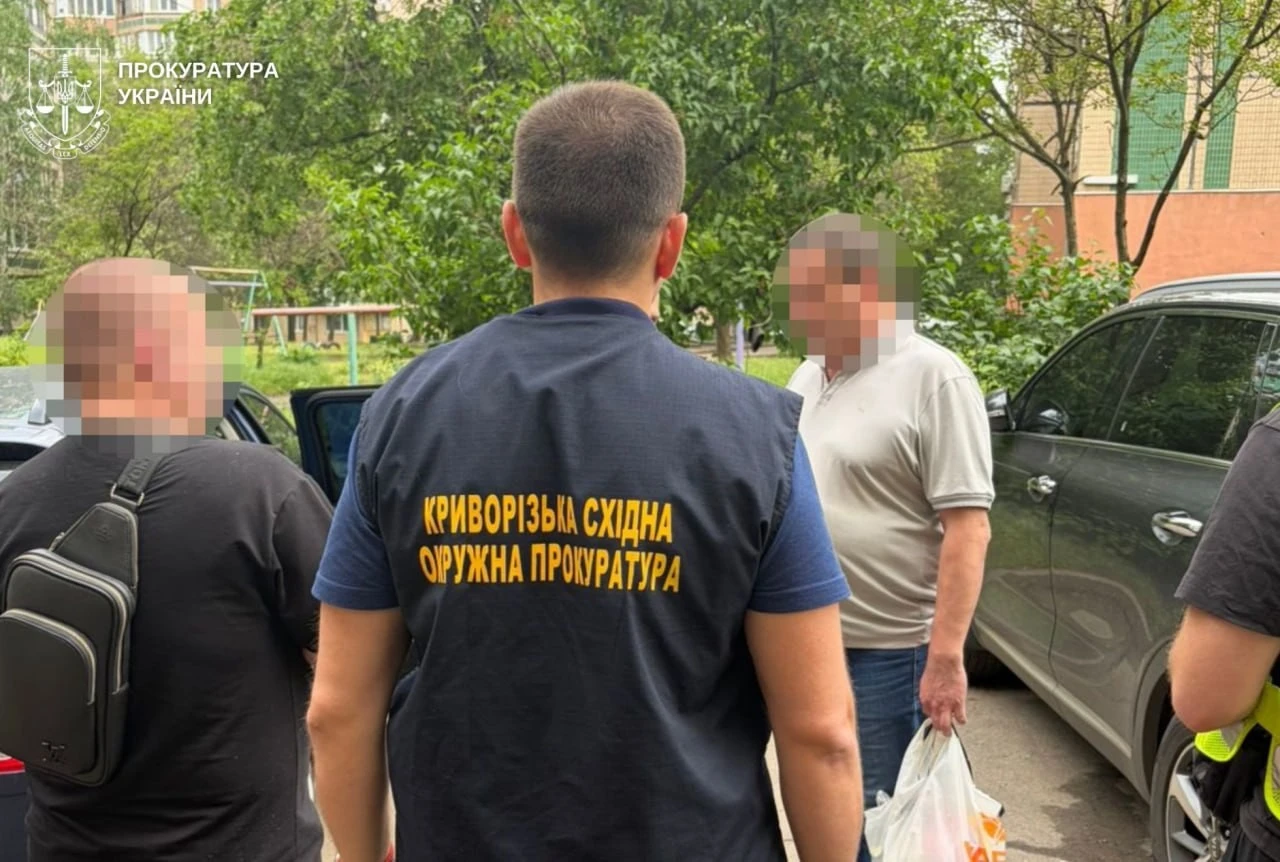 У Кривому Розі викрили продаж позашляховиків, які завозили нібито для армії